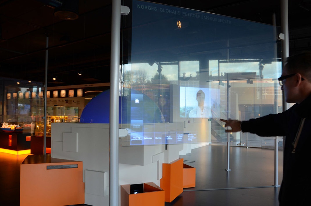 工業(yè)展廳設(shè)計(jì)