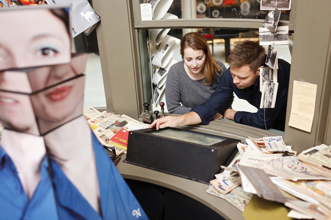 公司展廳設(shè)計(jì) 公司展廳設(shè)計(jì)