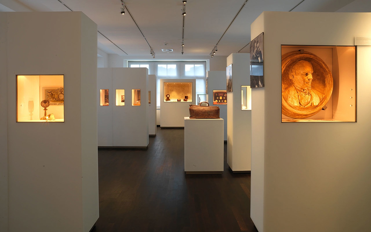 展廳設(shè)計效果圖